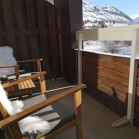 Ferienwohnung Au Pied Des Pistes Avec Parking Entierement Renove Huez Exterior foto